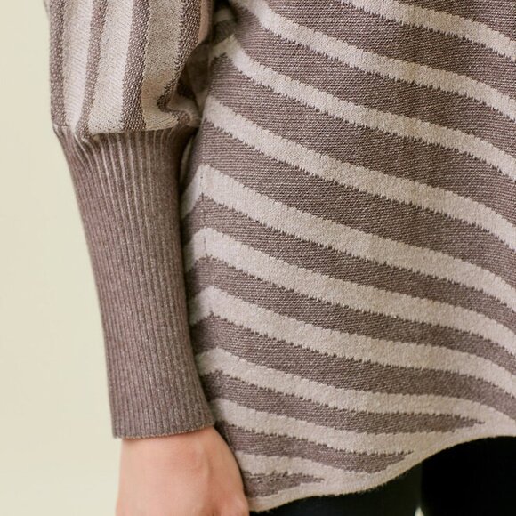 MYSTREE Taupe & Cream Diagonal Stripe Dolman Sleeve Sweater Asymmetrical Hem - Picture 7 of 7